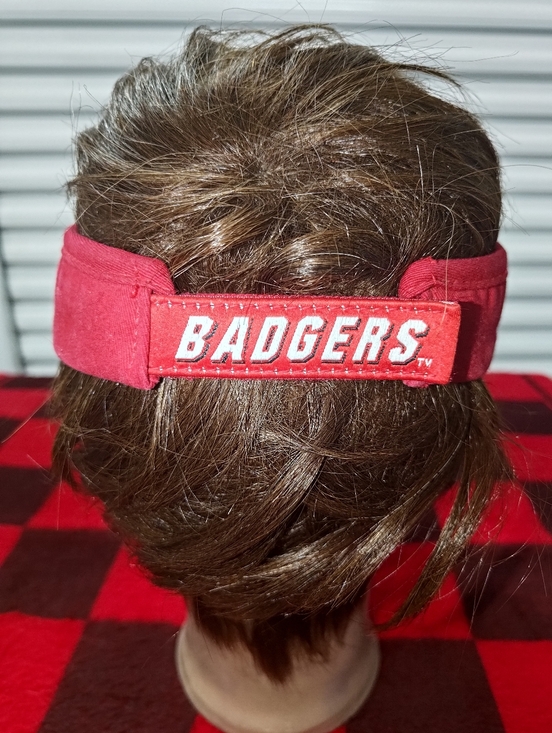 Top Of The World Wisconsin Badgers Embroidered Red Strap-on Visor OS main image 5